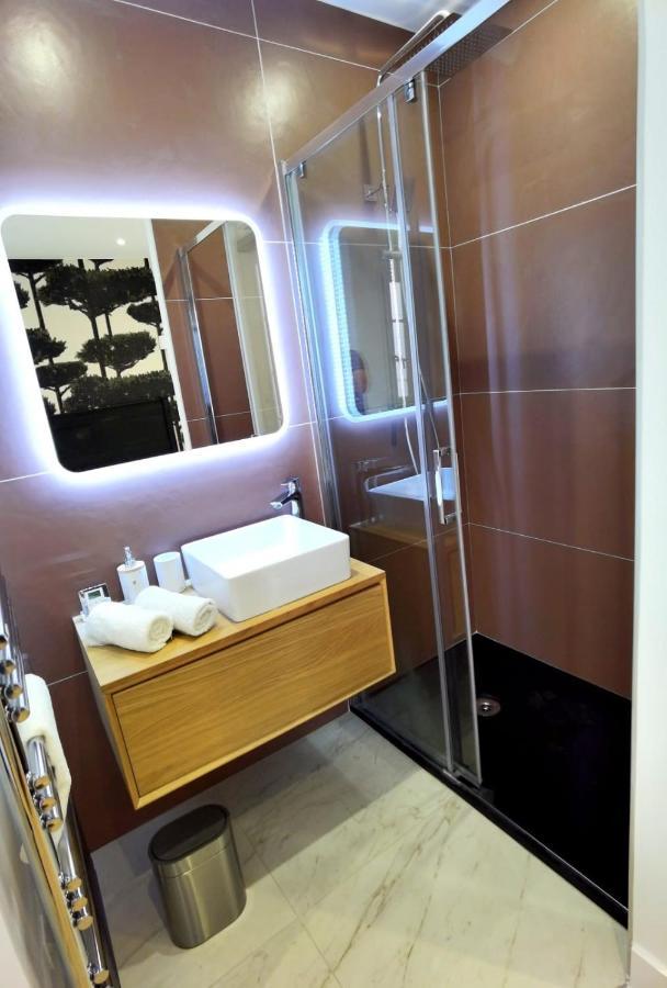 Piscine Et Jacuzzi Loft Ravissant Dans Une Maison Basque Англе Екстериор снимка