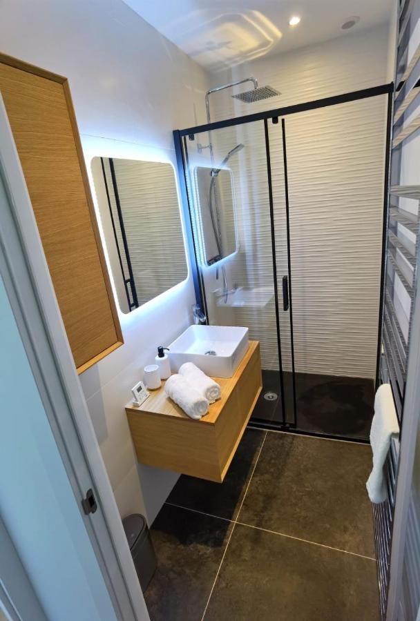 Piscine Et Jacuzzi Loft Ravissant Dans Une Maison Basque Англе Екстериор снимка